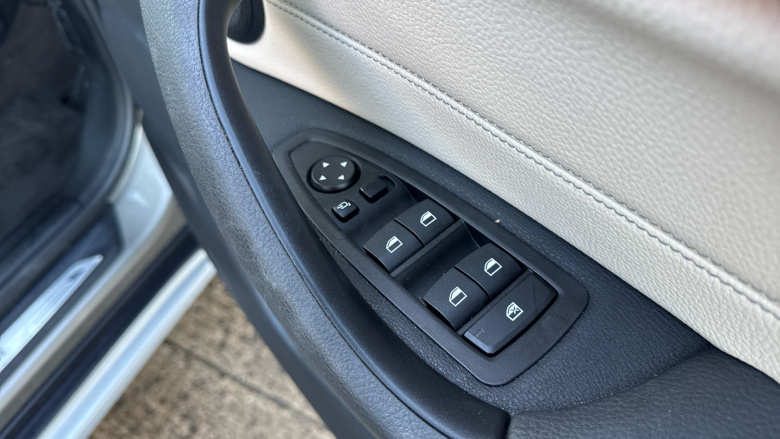 BMW X1 xDrive 20i xLine 5dr Step Auto Petrol Estate